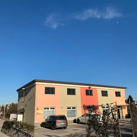 Decorus * Máribor