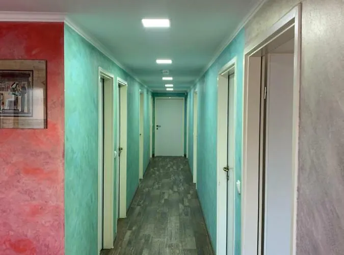 Decorus 게스트하우스 3*